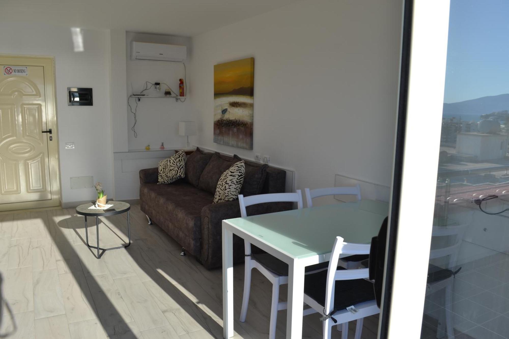 Ferienwohnung Seaview Penthouse Terrace & Garage Vlorë Exterior foto