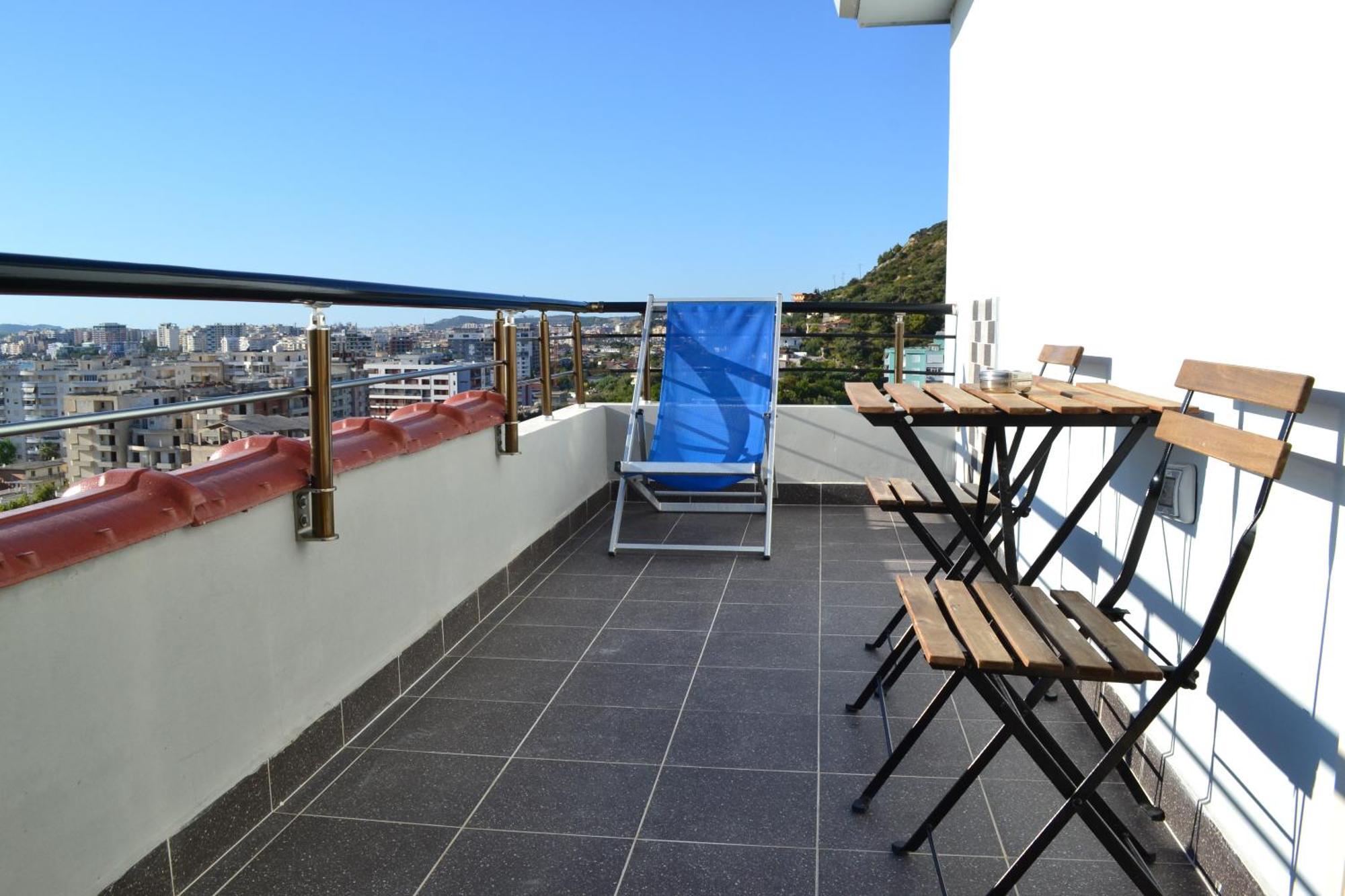 Ferienwohnung Seaview Penthouse Terrace & Garage Vlorë Exterior foto